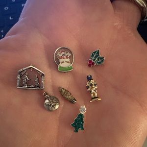 Origami owl Christmas charm lot!
